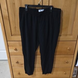 Black Light Weight Flowy Pants